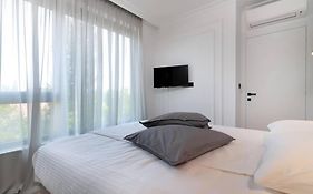 Marena - Trees To Seas Luxury Escape